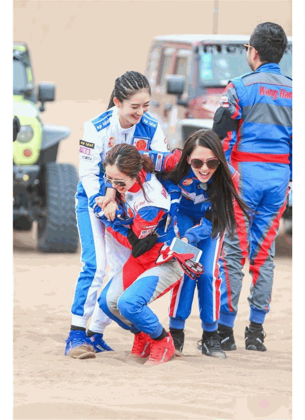 BBox-Mask-Pose loop GIF